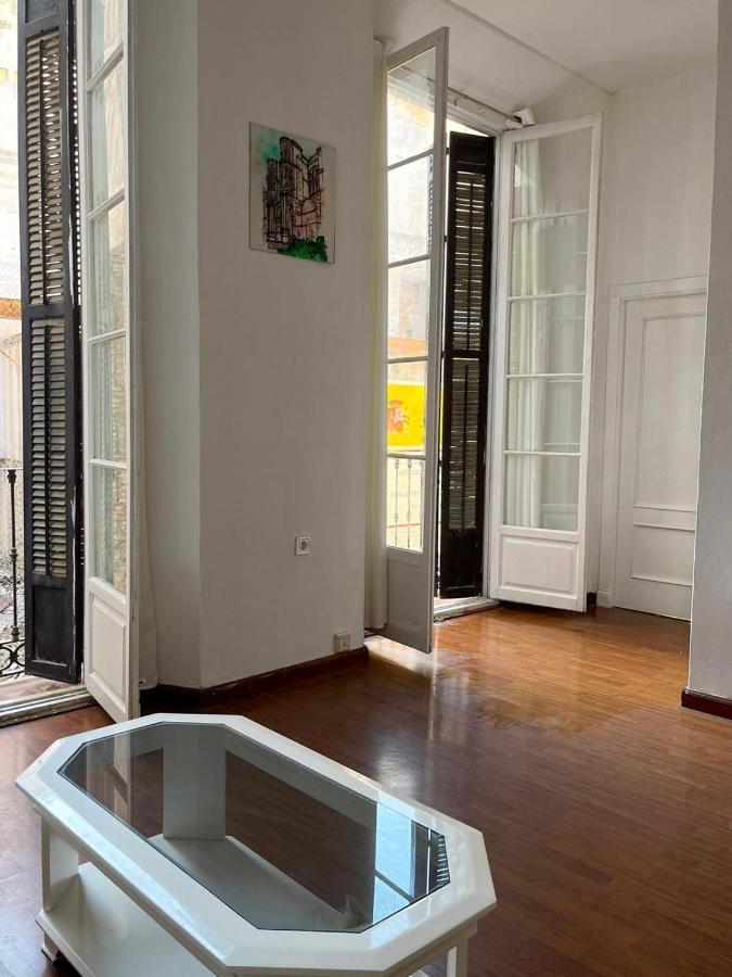 Apartamentos Malaga Centro Exterior foto