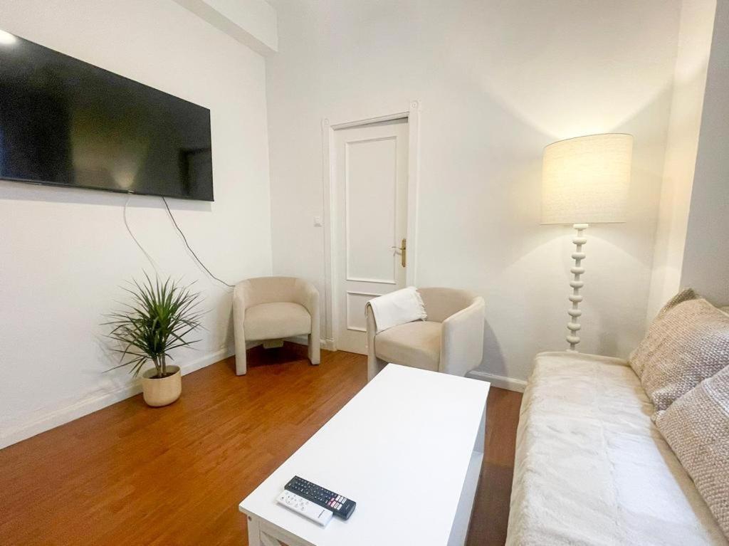 Apartamentos Malaga Centro Exterior foto
