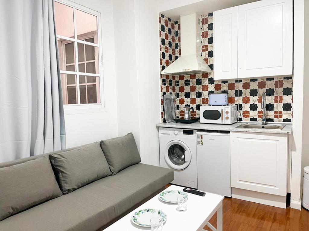 Apartamentos Malaga Centro Exterior foto